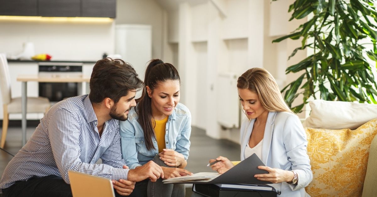 Aviva Pinto on Newlywed Financial Incompatibility
